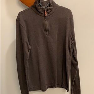 Quarter Zip Up